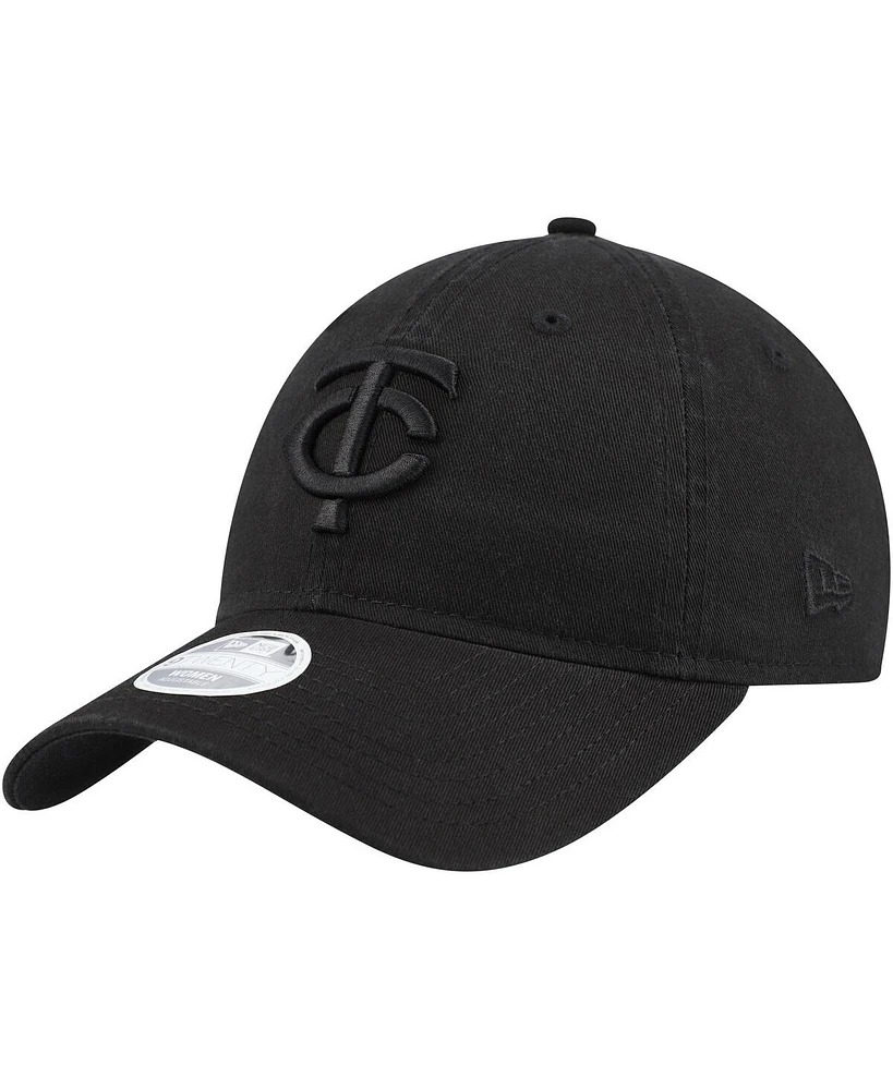 New Era Women's Minnesota Twins Black on Black Core Classic 9TWENTY Adjustable Hat