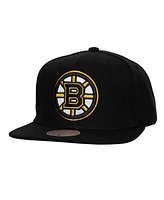 Mitchell & Ness Men's Black Boston Bruins Core Top Spot Snapback Hat