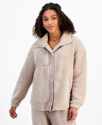 Hippie Rose Juniors' Snowflake Sherpa Snap-Front Jacket & Claw Clip