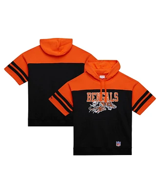 Mitchell & Ness Men's Black Cincinnati Bengals Off Field Vintage Logo Short Sleeve Pullover Hoodie