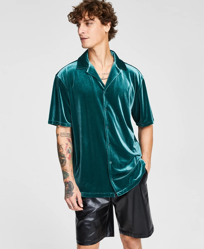 Tinsel Men's Velvet Short Sleeve Button-Front Camp Shirt