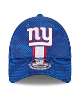 New Era Men's Royal New York Giants 2024 Sideline 9FORTY Stretch-Snap Hat