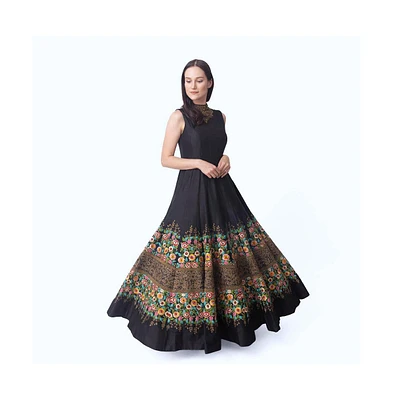 Raas Women's Black Floral Embroidered Evening Gown