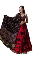 Raas Women's Red and Black Tie Dye Chaniya Choli with Gaji Silk Dupatta