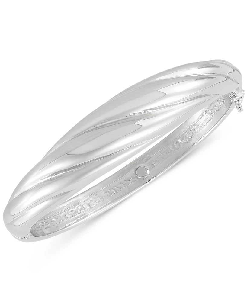 Polished Shrimp-Style Hinged Bangle Bracelet in Sterling Silver