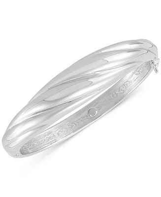 Polished Shrimp-Style Hinged Bangle Bracelet in Sterling Silver