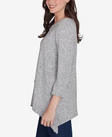 Ruby Rd. Petite Scoop Neck Solid Hatchi Knit Sharkbite Top with Fabric Splicing Detail