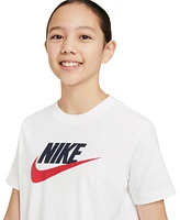 Nike Big Kids Sportswear Logo Graphic T-Shirt
