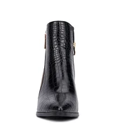 Torgeis Women's Nava Ankle Boots