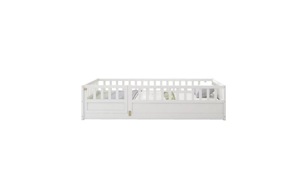 Slickblue Twin Size Montessori Wooden Floor Bed in White – Integral Construction with High-Security Barrier and Door