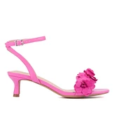 Women's Gwendolyn Kitten Heel Sandal