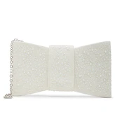 Betsey Johnson Bow-Down Zipper Clutch