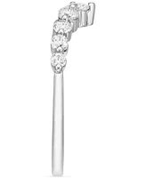 Diamond V-Shape Contour Ring (1/2 ct. t.w.) in 14k White Gold