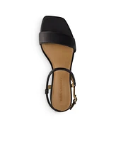 Bernardo Footwear Josei Low Heel Sandal