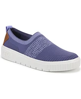 Ryka Women's Vista Round Toe Slip On Sneakers
