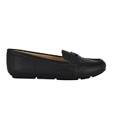 Calvin Klein Women's Lassa Slip-On Loafer Flats