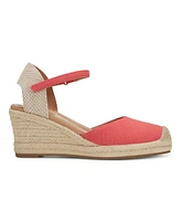 Easy Spirit Women's Makaylie Closed Toe Wedge Sandals