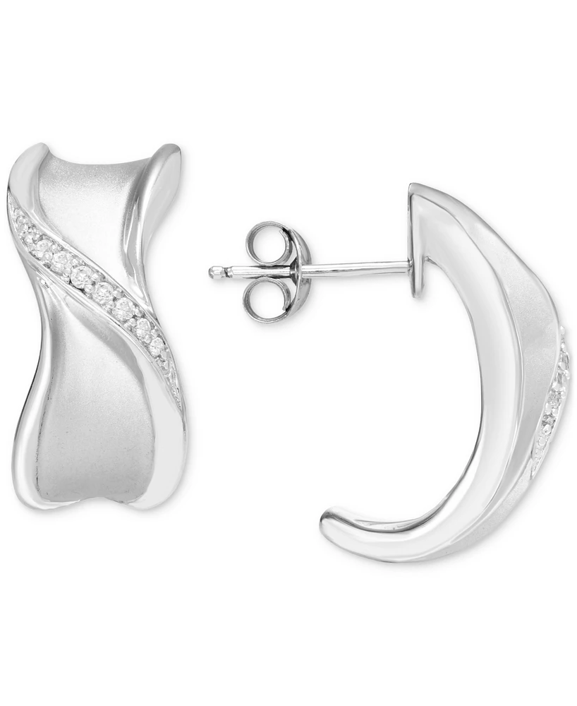 Diamond Swirl Polished Half Hoop Earrings (1/6 ct. t.w.) in Sterling Silver