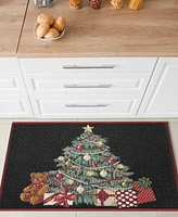 Liora Manne' Esencia Oh Christmas Tree 2'x2'10" Area Rug