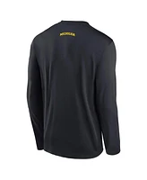 Jordan Men's Black Michigan Wolverines On-Court Basketball Shootaround Performance Long Sleeve T-Shirt