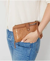 The Sak Iris Crochet Smartphone Convertible Crossbody Wallet