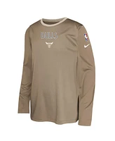 Nike Big Boys and Girls Tan Chicago Bulls 2024/25 City Edition Pregame Performance Long Sleeve Shooting T-Shirt