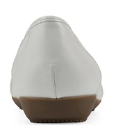 Cliffs by White Mountain Women's Calming Round Toe Ballet Flats