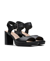 Clarks Collection Women's Ambyrlyn Faye Block Heel Sandals