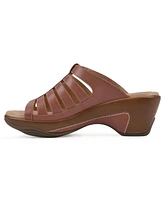 White Mountain Women's Valencia Slip-On Clog Sandals