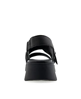 Aerosoles Women's Fez Round Toe Flatform Sandals