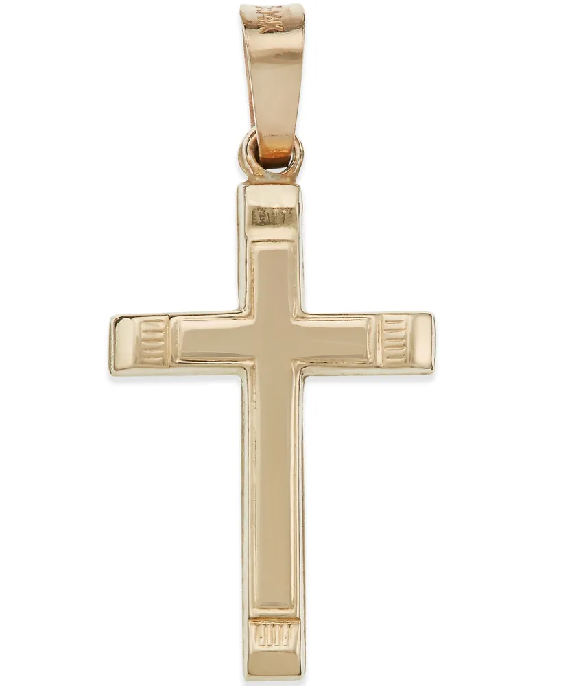 Small Cross Pendant in 14k Gold