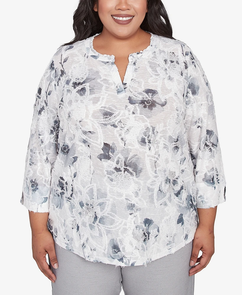 Alfred Dunner Plus Estate of Mind Monotone Floral Jacquard Top