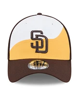 New Era Men's Gold/Dark Brown San Diego Padres 2025 Spring Training 39THIRTY Flex Hat