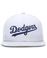 Nike Men's White Los Angeles Dodgers True Performance Fitted Hat