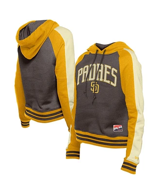 New Era Women's Brown San Diego Padres Cooperstown Collection Cropped Raglan Pullover Hoodie