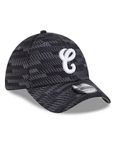 New Era Men's / Chicago White Sox 2025 Mlb Clubhouse 39THIRTY Flex Hat