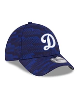 New Era Men's Royal Los Angeles Dodgers 2025 Mlb Clubhouse 39THIRTY Flex Hat