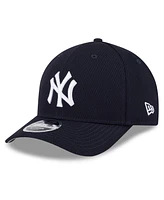 New Era Men's Navy New York Yankees 2025 Mlb Clubhouse 9FORTY M-Crown Adjustable Hat