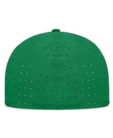 Nike Men's Oregon Ducks On-Field Dugout True Performance Fitted Hat