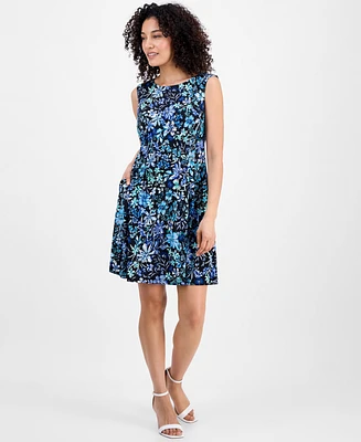Connected Petite Printed Sleeveless Fit & Flare Dress