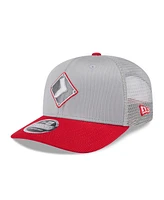New Era Men's Gray/Red Chicago White Sox 2025 Batting Practice 9SEVENTY Stretch-Snap Trucker Hat