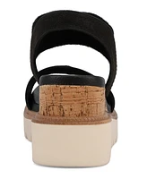 Mia Women's Olany Round Toe Wedge Sandals