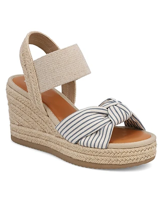 Mia Women's Belinda Round Toe Wedge Sandals