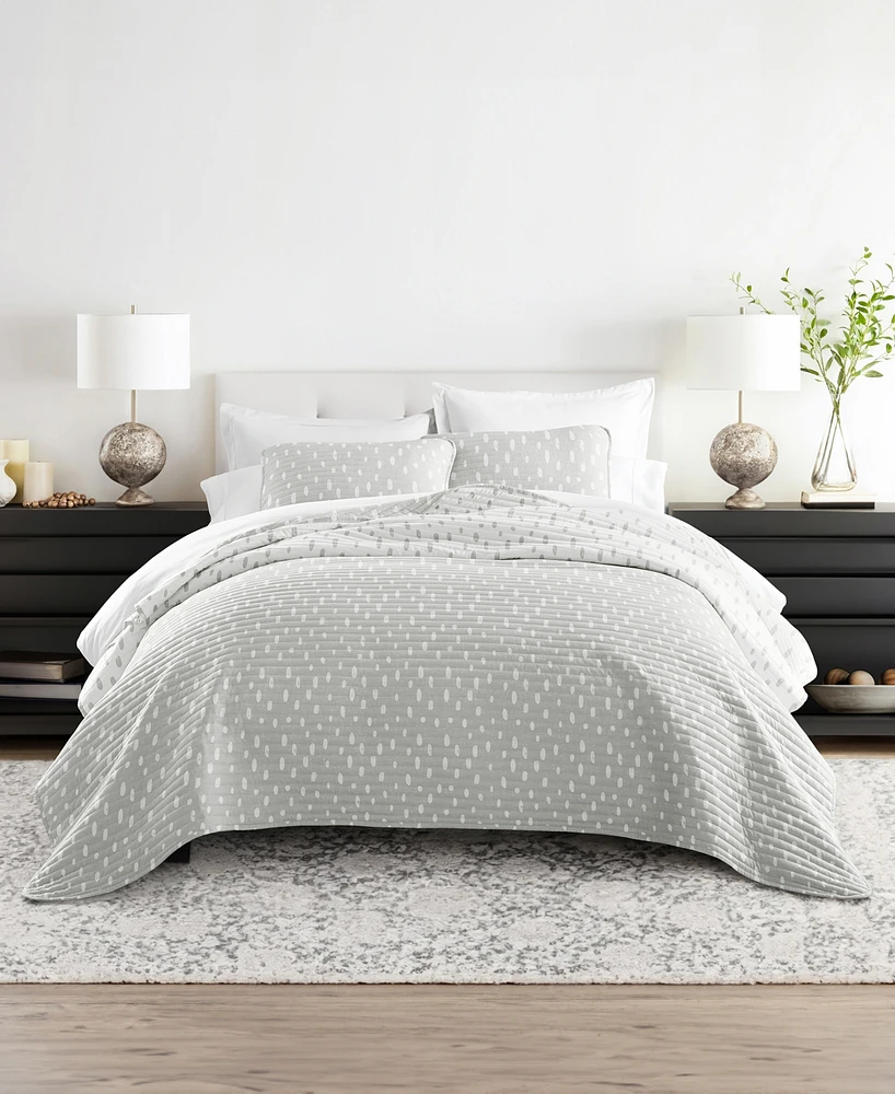 ienjoy Home Painted Dots Reversible -Pc. Quilt Set