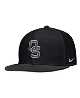 Nike Men's Black Oklahoma State Cowboys Folds of Honor On-Field Baseball Performance Fitted Hat