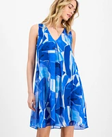 Robbie Bee Petite Printed Bow-Back V-Neck Shift Dress