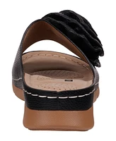 Gc Shoes Women's Honey Flower Rosette Flat Sandals