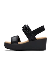 Clarks Collection Women's Wrenly Eve Wedge Sandals