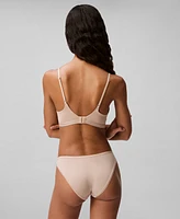 Calvin Klein Women's Form To Body Lightly Lined Bralette QF7618