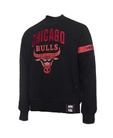Two Hype X Nba Men's Black Chicago Bulls Culture Hoops Collection Premium Pullover Sweatshirt